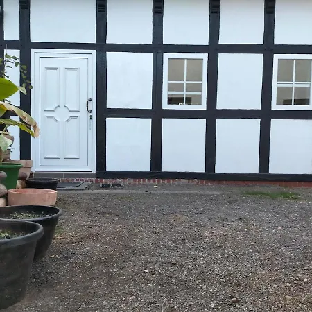 Semesterbostad Kleine Landhaus-wohnung Im Freistehenden Fachwerkhaus Minden (North Rhine-Westphalia)